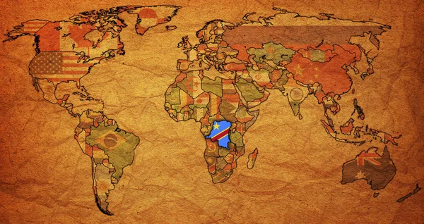 挂满邦戈国旗的旧世界地图 — 图库照片