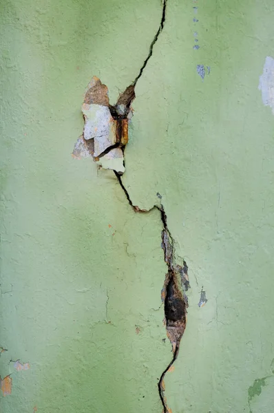 Grunge 墙体裂缝的背景 — 图库照片