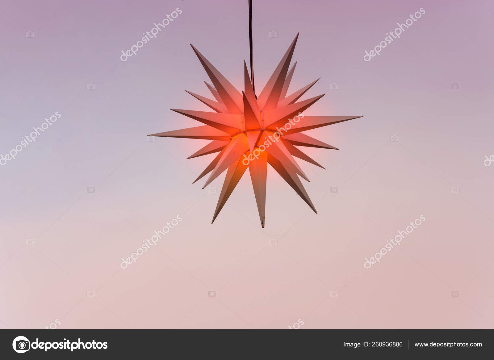 Beleuchteter Weihnachtsstern Vor Einem Hintergrund Mit