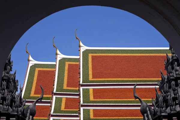 Wat Ratchanaddaram Worawihan Roofs Loha Prasat Bancoc — Fotografia de Stock