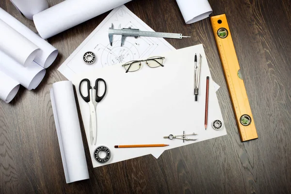 Gereedschap Papier Met Schetsen Tafel — Stockfoto