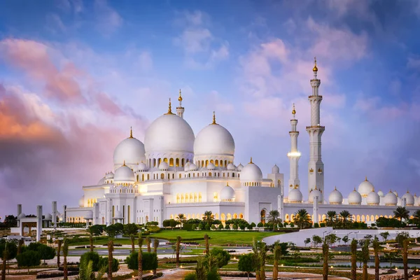 Sheikh Zayed Grand Mosque Dusk Abu Dhabi Uae — Stock Photo, Image