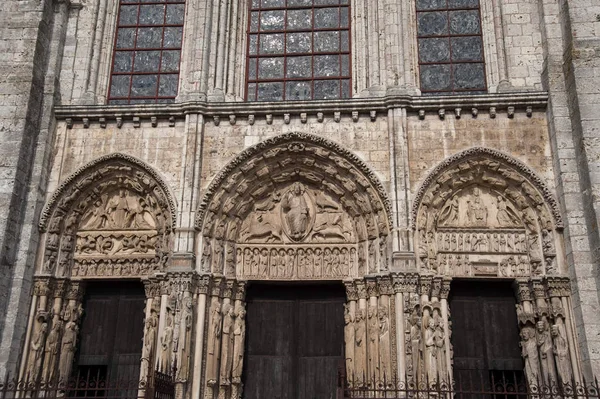 Собор Богоматері Chartres — стокове фото