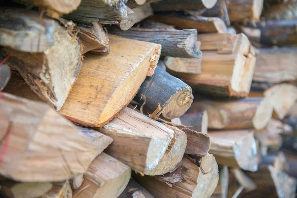 Yığınla Kuru Yakacak Odunlarının Arka Planı — Stok fotoğraf