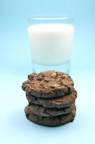 Galletas Fritas Choc Vaso Leche —  Fotos de Stock