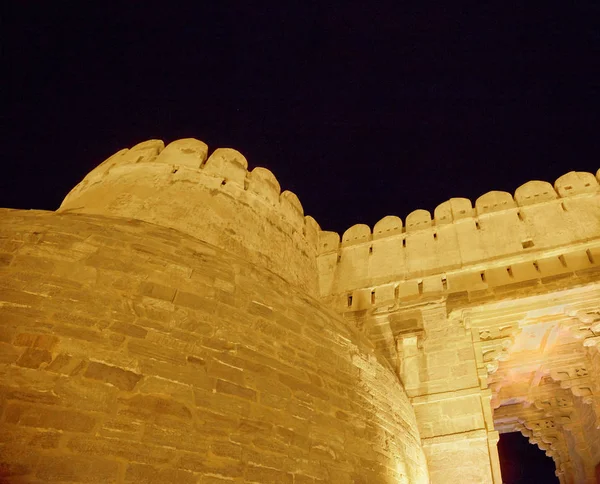 Kumbbhalghar Fort Rajasthan India Nachtszene Bastionen Und Haupteingang Des Indischen — Stockfoto