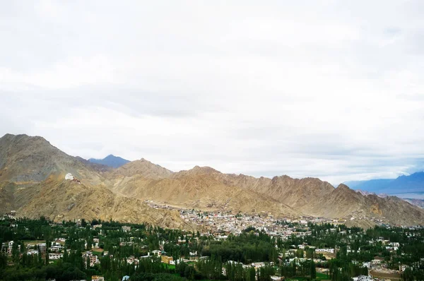 Leh Ladakh Jammu Kashmir Hindistan Shanti Stupa — Stok fotoğraf