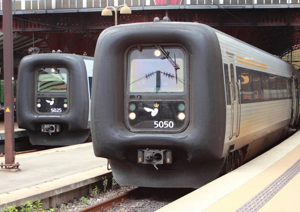 Intercity Tågen Vid Centralstationen — Stockfoto