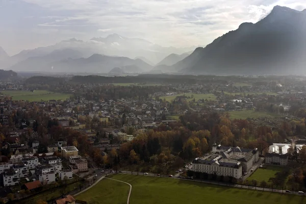 Vista Salisburgo Montagne Intorno — Foto Stock