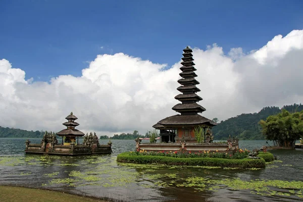 Tempio Ulu Danu Lago Bratan Bali Indonesia — Foto Stock