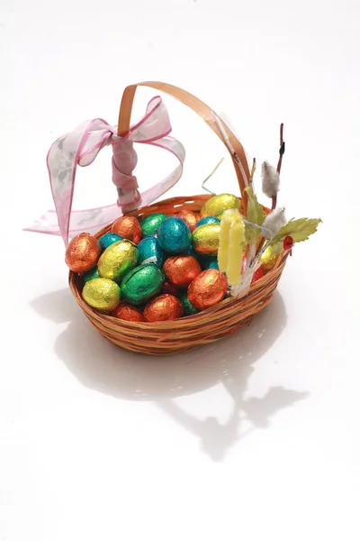 Маленькие Шоколадные Яйца Традиционная Пасхальная Сладкая — стоковое фото