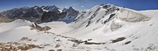 Scenisk Panorama Med Høyeste Fjelltopp Ala Archa Nasjonalpark Tian Shan – stockfoto