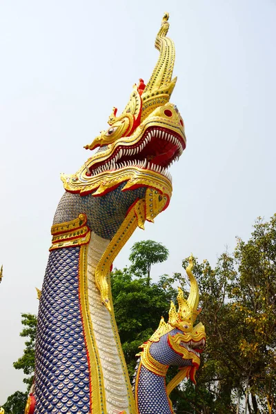 Seni Thai Menunjukkan Patung Naga Tradisional Chiangrai Thailand — Stok Foto