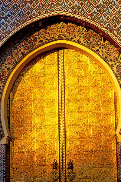 Olddoor Marocco Africa Antico Parete Ornata Marrone — Foto Stock