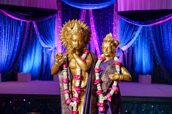 Imagem Divindades Hindus Frente Mandap Casamento Indiano — Fotografia de Stock