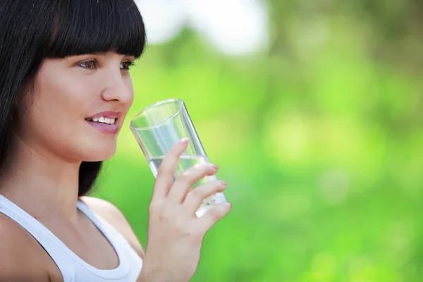 Portrait Young Woman Drinking Water Green Park — Stock Photo, Image