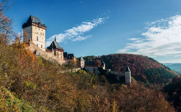 Castello Karlstejn Nei Colori Dell Autunno — Foto Stock