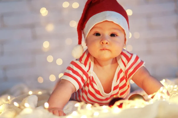 Primera Navidad Del Bebé Retrato Sobre Luces Fiesta —  Fotos de Stock