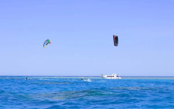 Parasail Тлі Синього Неба Blue Sea Води — стокове фото