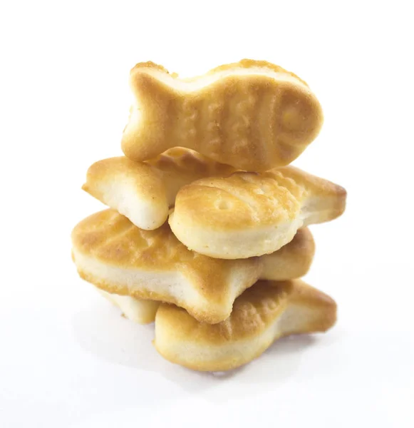 Apilar Galletas Saladas Sobre Fondo Blanco — Foto de Stock