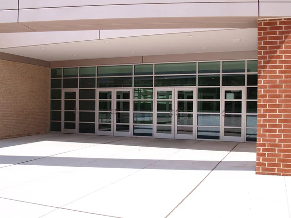 Entrada Frontal Para Edificio Moderno — Foto de Stock