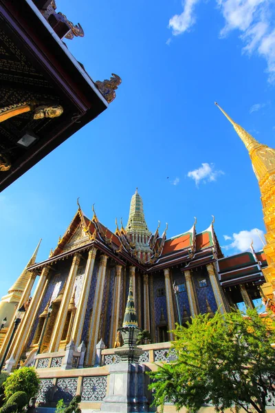 Publicznych Świątynia Królewska Bangkok Tajlandia Słoneczny Dzień — Zdjęcie stockowe