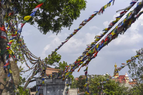 Έκλεισε Σημαία Προσευχής Στο Νεπάλ — Φωτογραφία Αρχείου