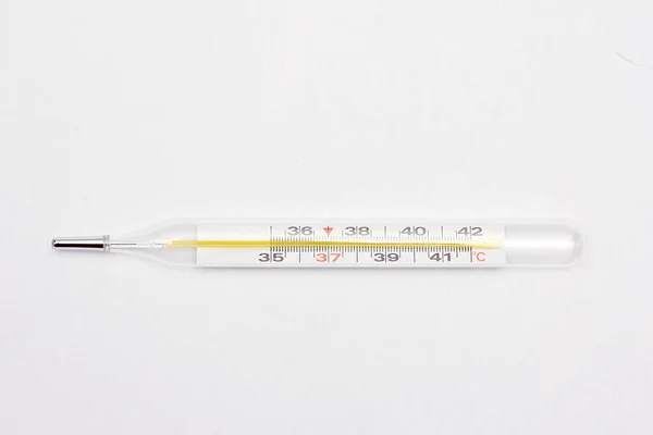 Медичний Термометр Вимірювання Температури Ізольованого Білого Фону — стокове фото