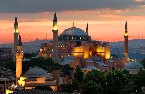 Prosvětlená Hagia Sophia Krásný Západ Slunce Istanbulu Turecko — Stock fotografie