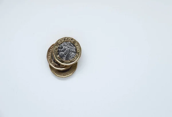 Стек Британський Фунт Монети Білому Фоні — стокове фото