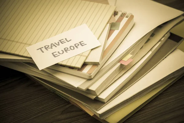 Travel Europe Pila Documentos Negocios Escritorio —  Fotos de Stock
