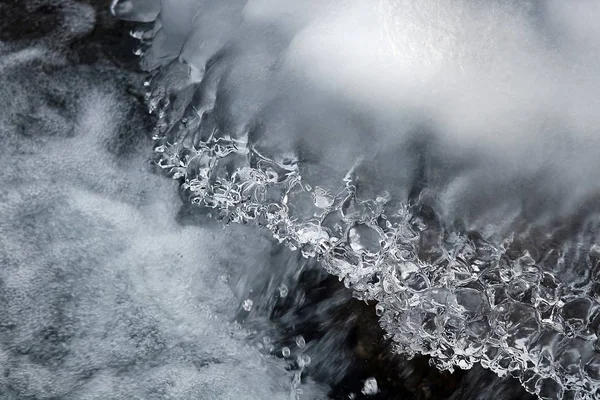 Detailaufnahme Von Eisformationen Einem Fluss — Stockfoto