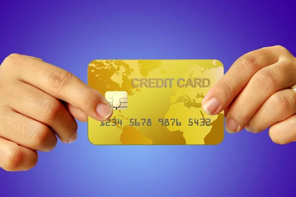Karta Kredytowa Ludzkiej Dłoni — Zdjęcie stockowe