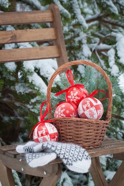 Christmas Tree Toys Basket Woolen Mittens Chair Large Snowy Christmas — Stock Photo, Image