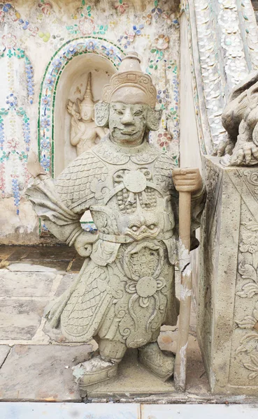 Статуя Китайского Солдата Ват Арун Варарам Таиланд — стоковое фото