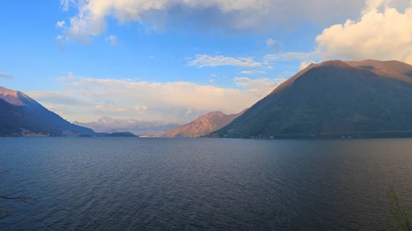 Pemandangan Danau Lugano Atau Danau Ceresio Swiss Dan Italia — Stok Foto