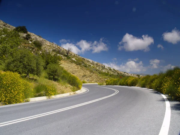 Camino Las Montañas Cretenses Día Soleado Brillante — Foto de Stock