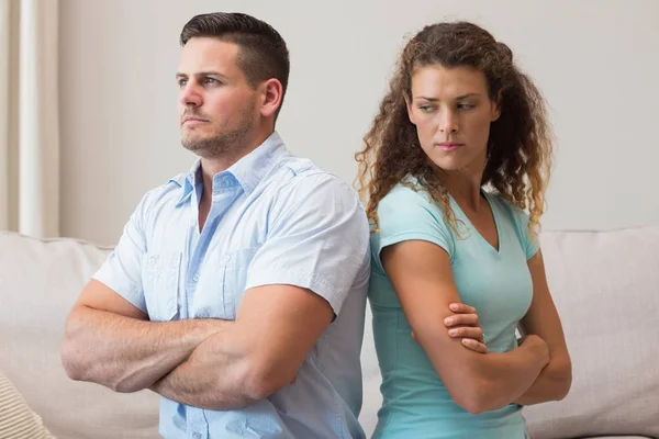Pasangan Muda Memiliki Argumen Rumah — Stok Foto