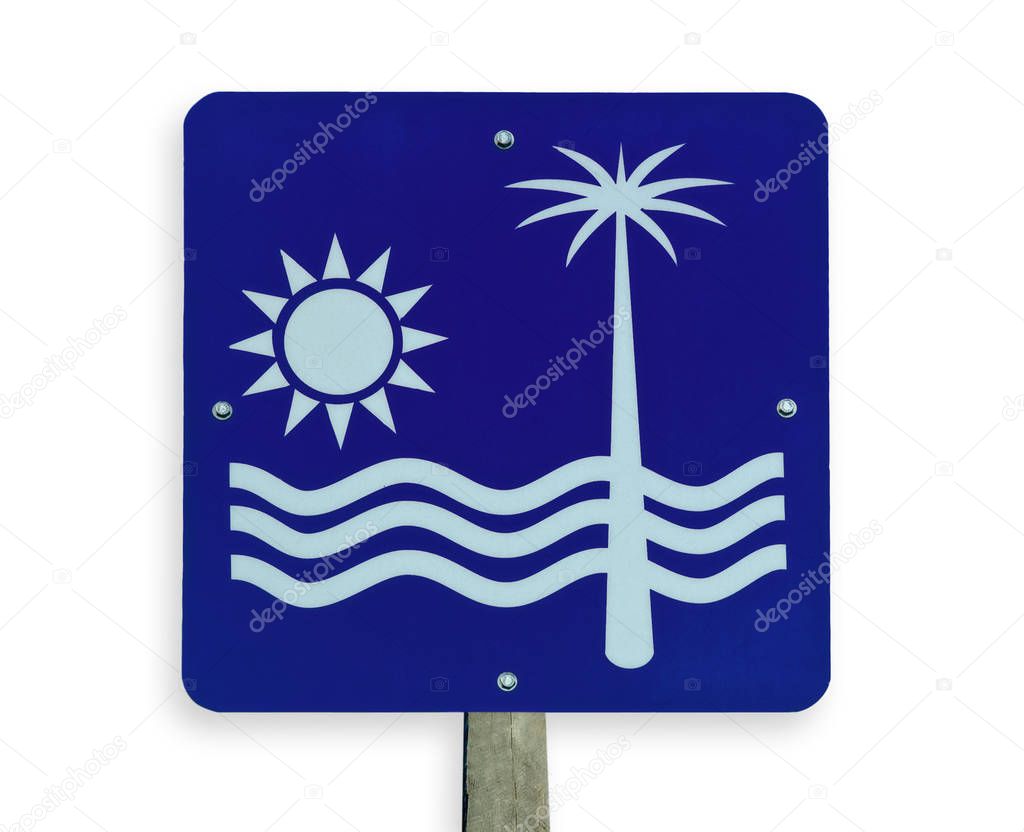 Road sign with beach, sun and palm tree. Clipping path.