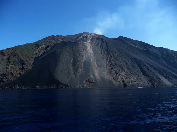 Stromboli Aktiver Vulkan Der Zum Archipel Der Äolischen Inseln Gehört — Stockfoto
