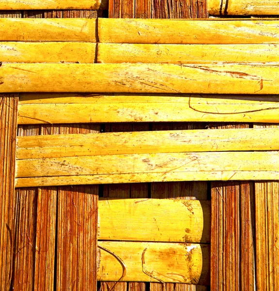 아시아와 남중국 해에서 크로스 대나무 — 스톡 사진
