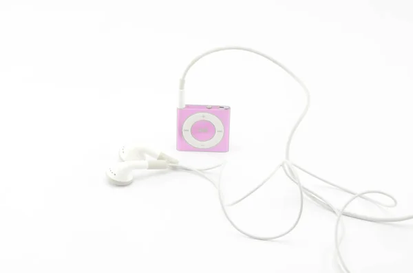 Roze Mp3 Speler Met Oortelefoon Geïsoleerd Witte Achtergrond — Stockfoto