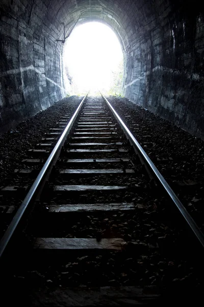 Tren Tüneli Yakın Çekim — Stok fotoğraf