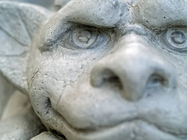 Статуя Гаргоїла Зроблена Акцентом Обличчя Очі — стокове фото