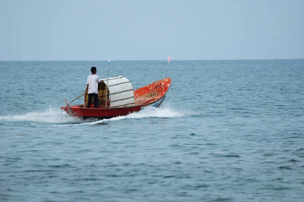 Ein Boot Auf See — Stockfoto