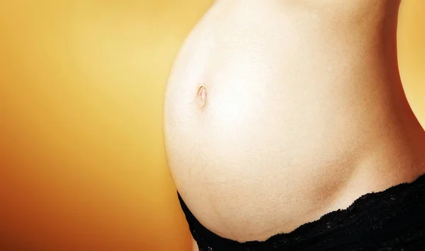 Femme Enceinte Bonne Santé Gros Plan Sur Gros Ventre Nouveau — Photo