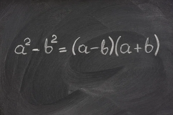 Простая Математическая Формула Написанная Руки Белым Мелом Доске Сильными Рисунками — стоковое фото