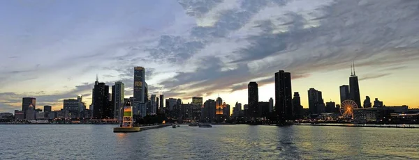 Chicago Skyline Lac Michigan Coucher Soleil — Photo