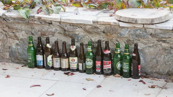 Sounion Grèce Octobre 2017 Rangée Différentes Bières Bières Grèce Importation — Photo