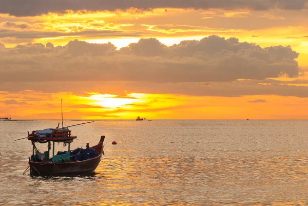 Sonnenuntergang Strand Bang Phra Gibt Boote Auf Der Szene — Stockfoto